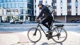 The Top Reasons to Switch to Electric Bicycles